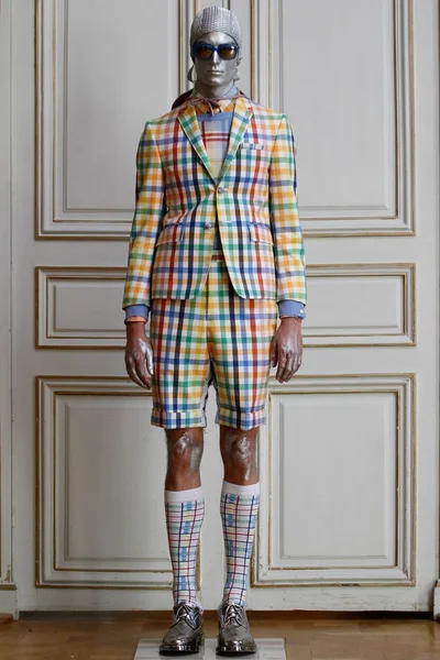 Look 14